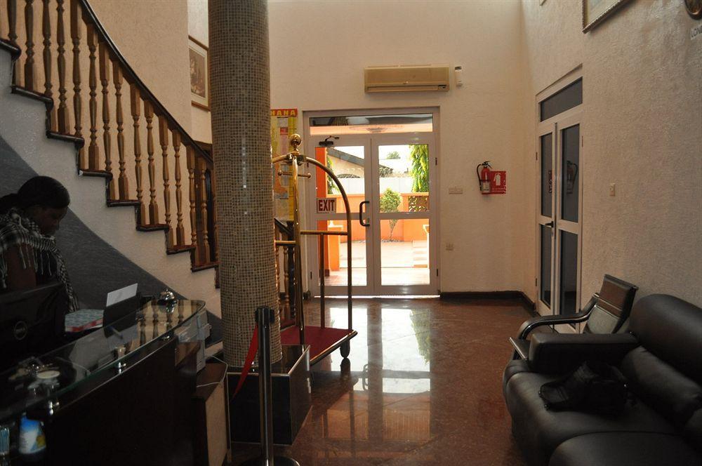 Tribeca Hotel Ghana Accra Buitenkant foto