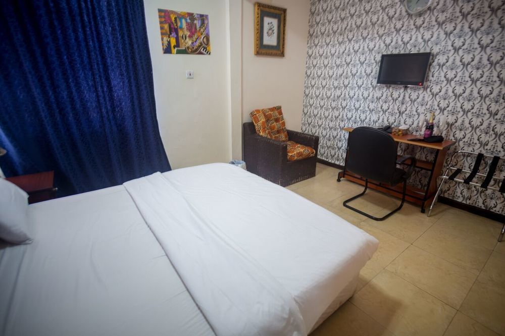 Tribeca Hotel Ghana Accra Buitenkant foto