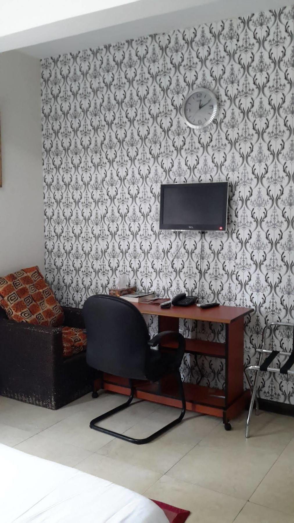 Tribeca Hotel Ghana Accra Buitenkant foto