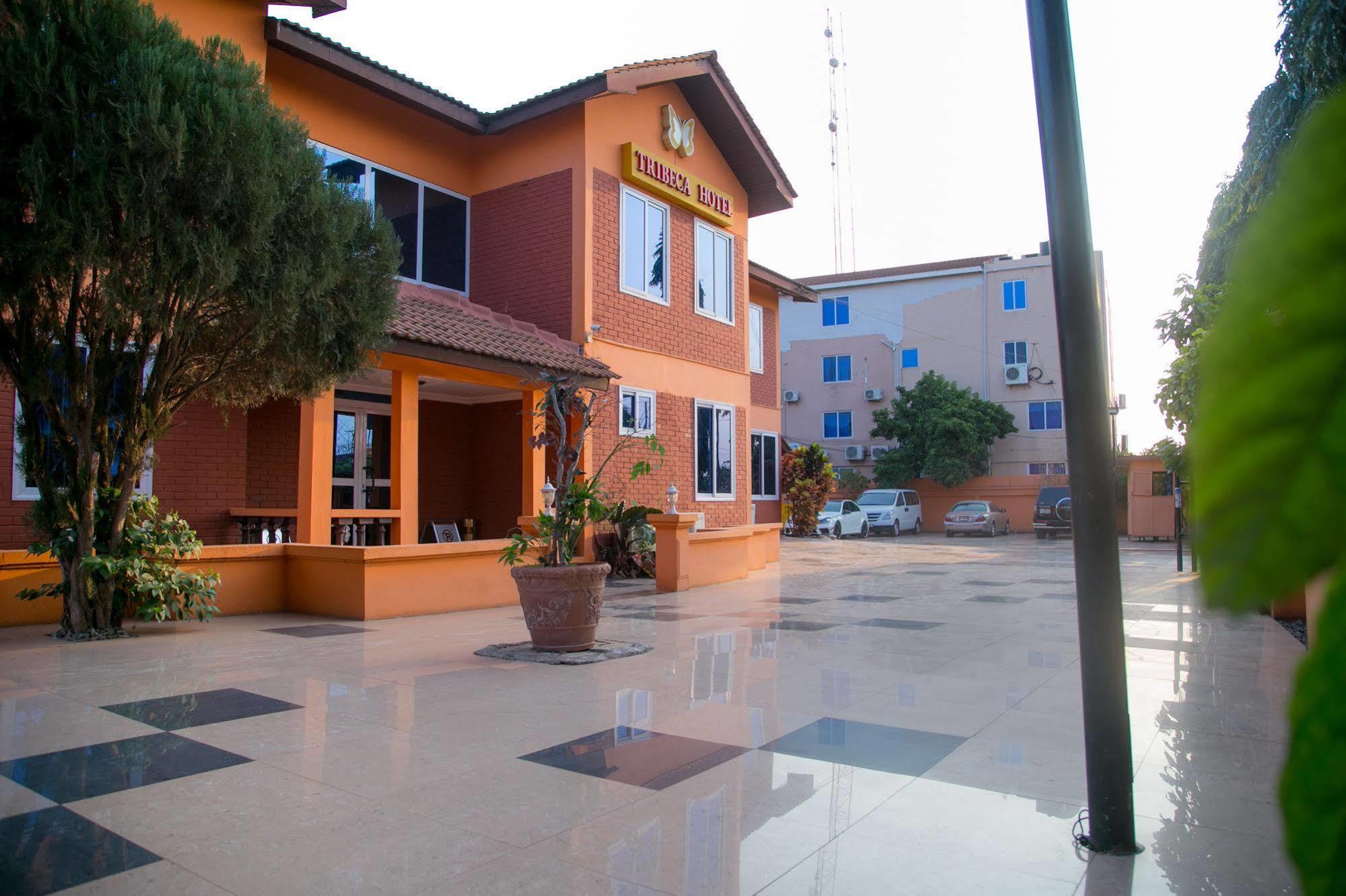 Tribeca Hotel Ghana Accra Buitenkant foto
